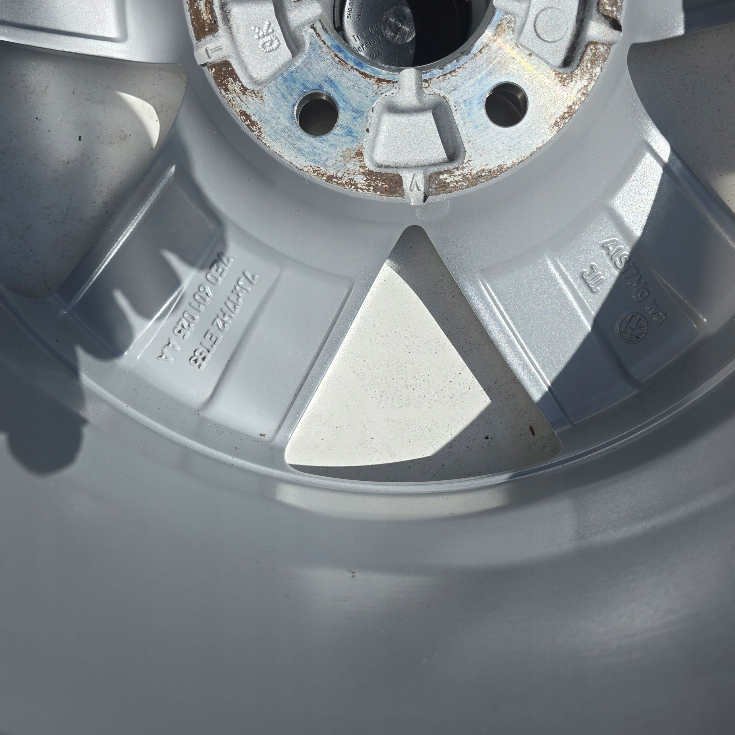 VW T6 T5 Multivan 5x120 7.0J 17'' ET55 4X