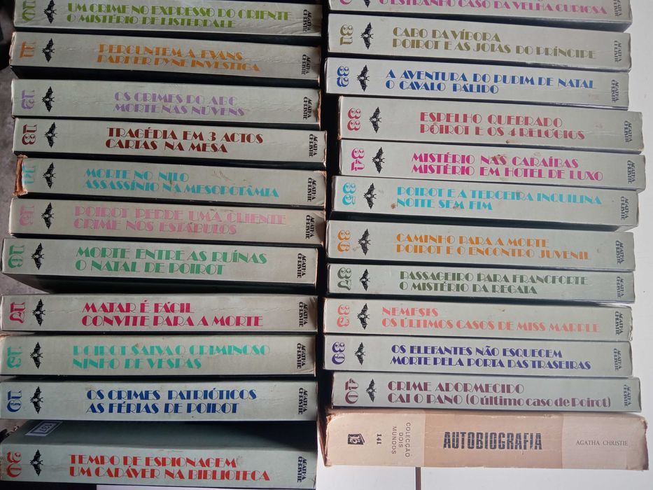 Agatha Christie	- - - - -		Colecção Completa	- - - - -	41 Livros
