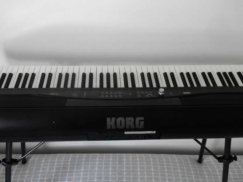 Korg SP-280 Pianino Cyfrowe + nogi + zasilacz + karton