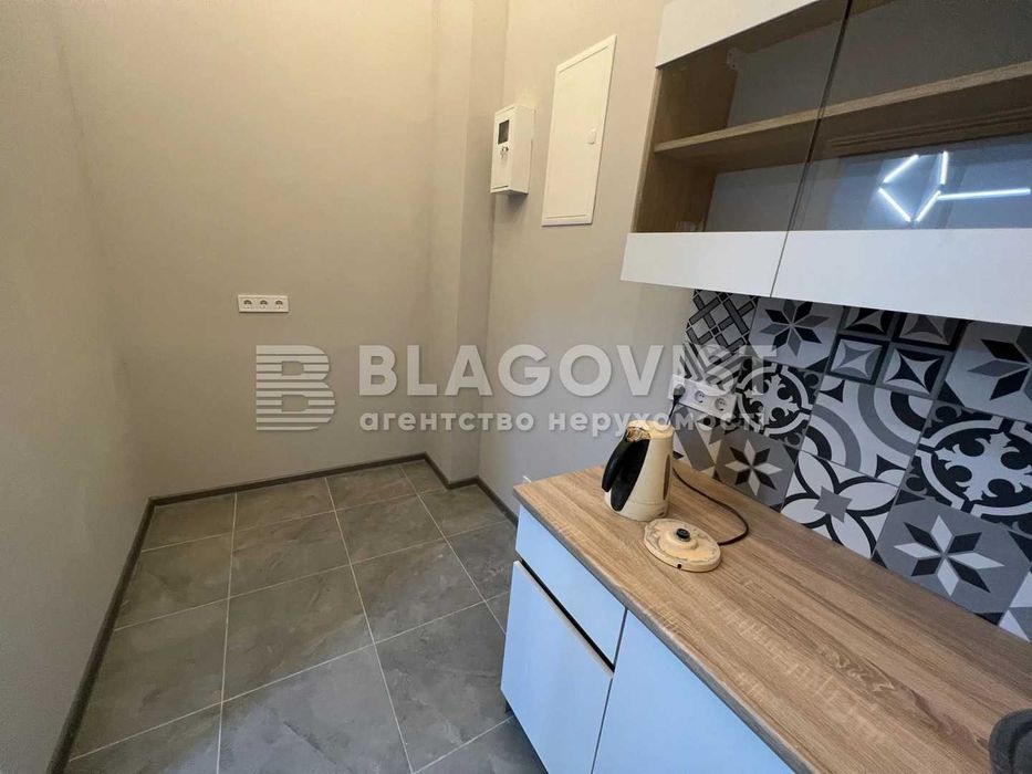 Оренда приміщення Open Space 100 м2, ТЦ Мармелад, Шулявська