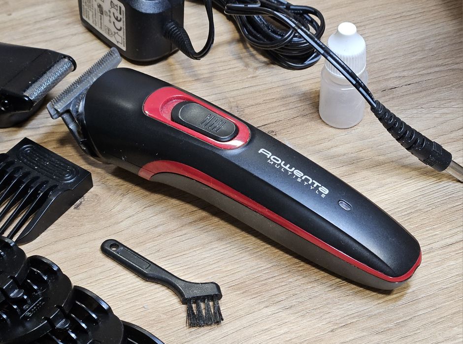 Тример Rowenta TN-8960/Погано тримає акумулятор.