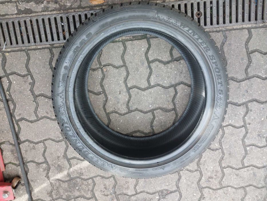 Opony komplet 245/40/19 dunlop rocznik 2021