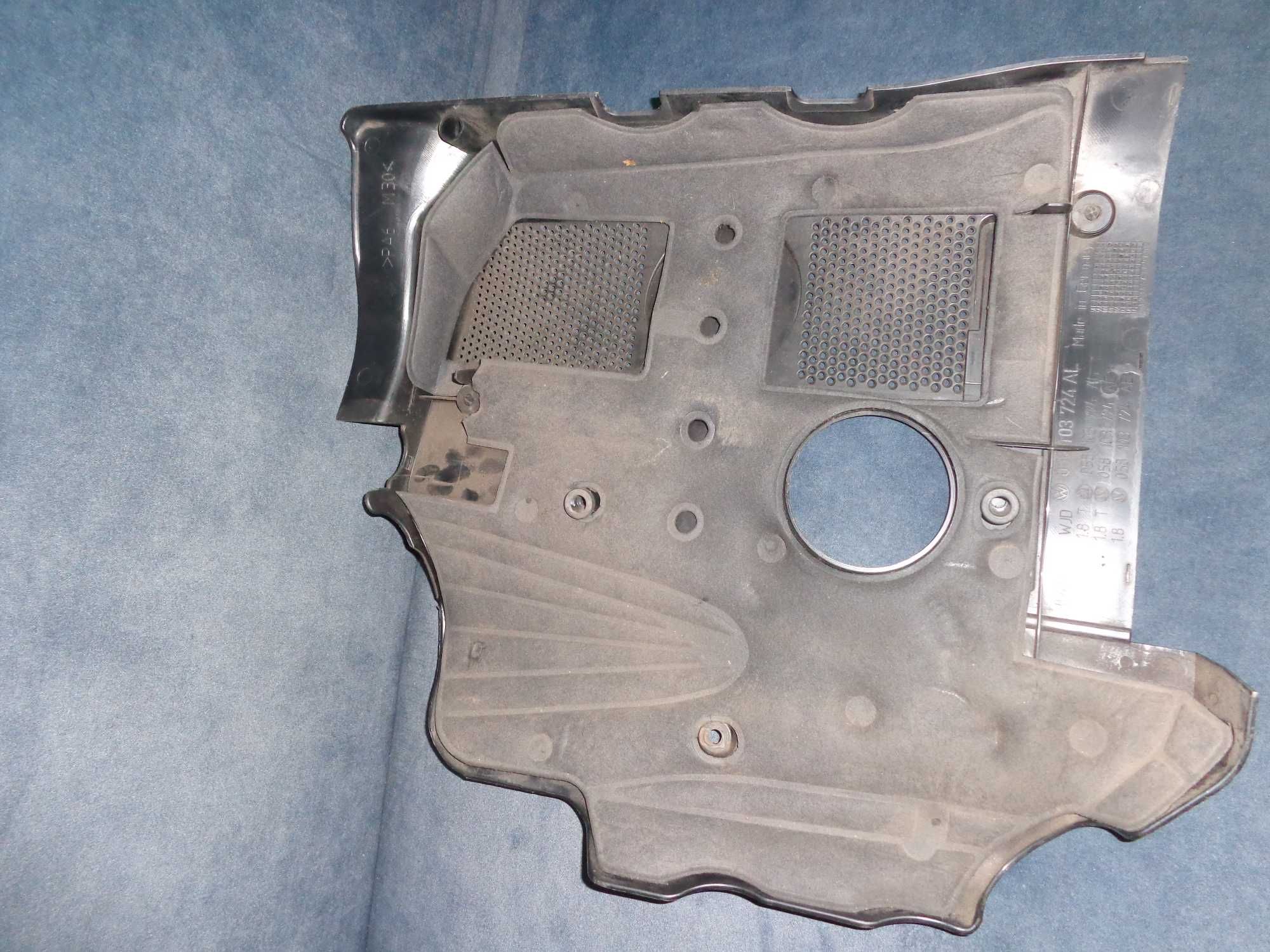 Obudowa Osłona Silnika Górna  Passat B5  1.8T