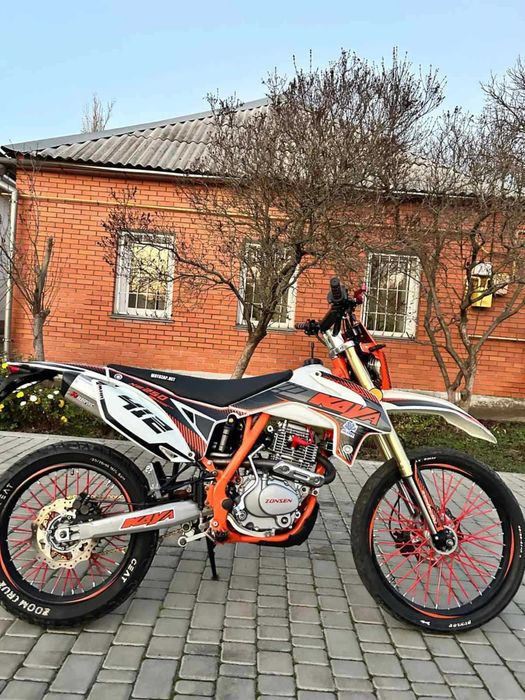 Продаю мотоцикл KAYA 412 XB250 мотард срочно!!!