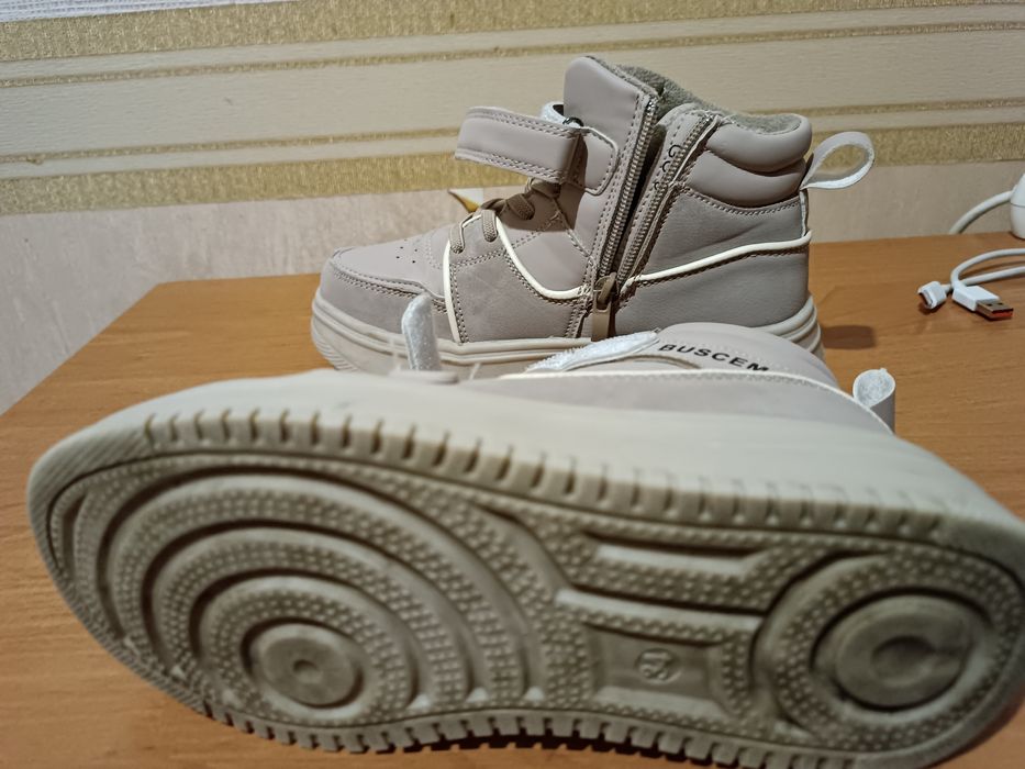 Осінньо -весняні ботіночки