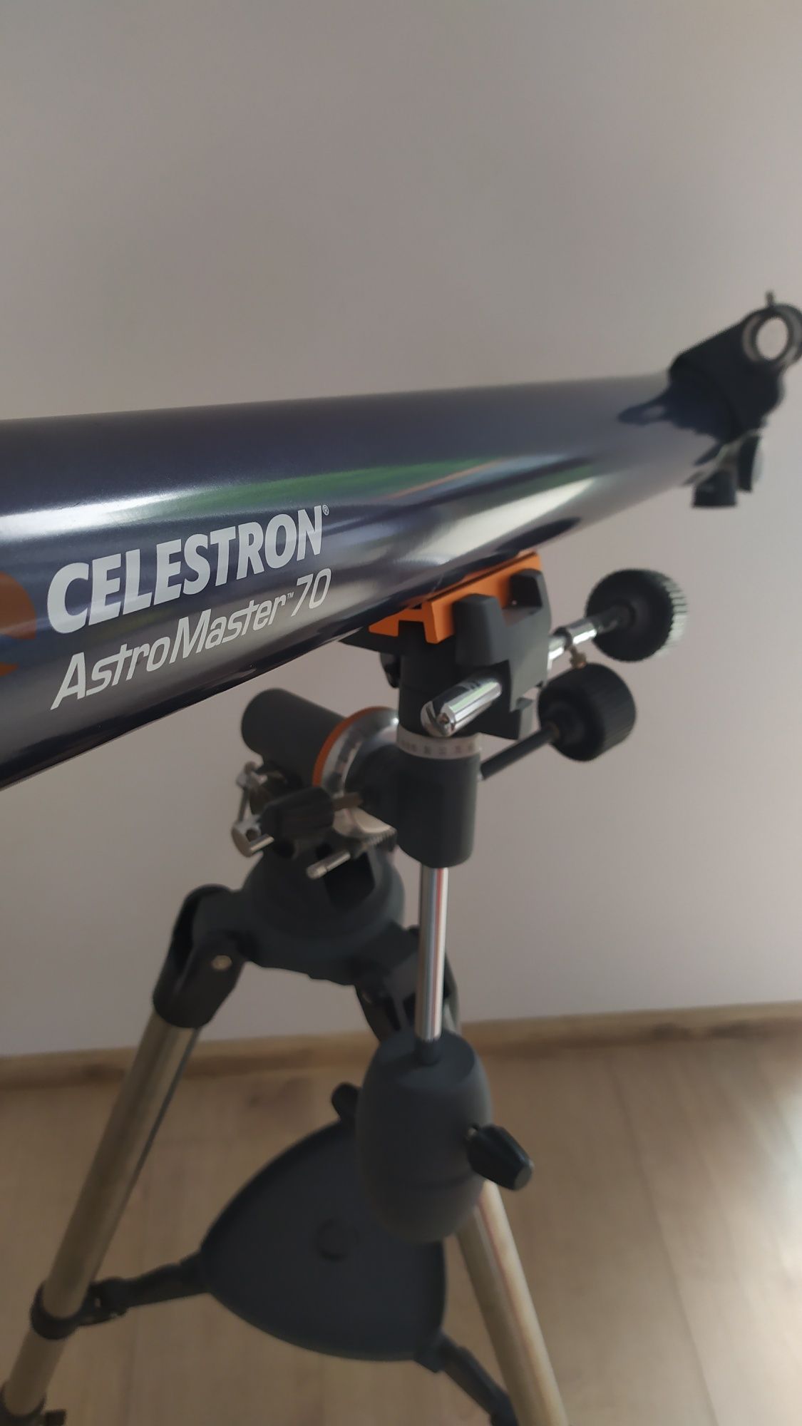 Teleskop Celestron AstroMaster 70EQ
