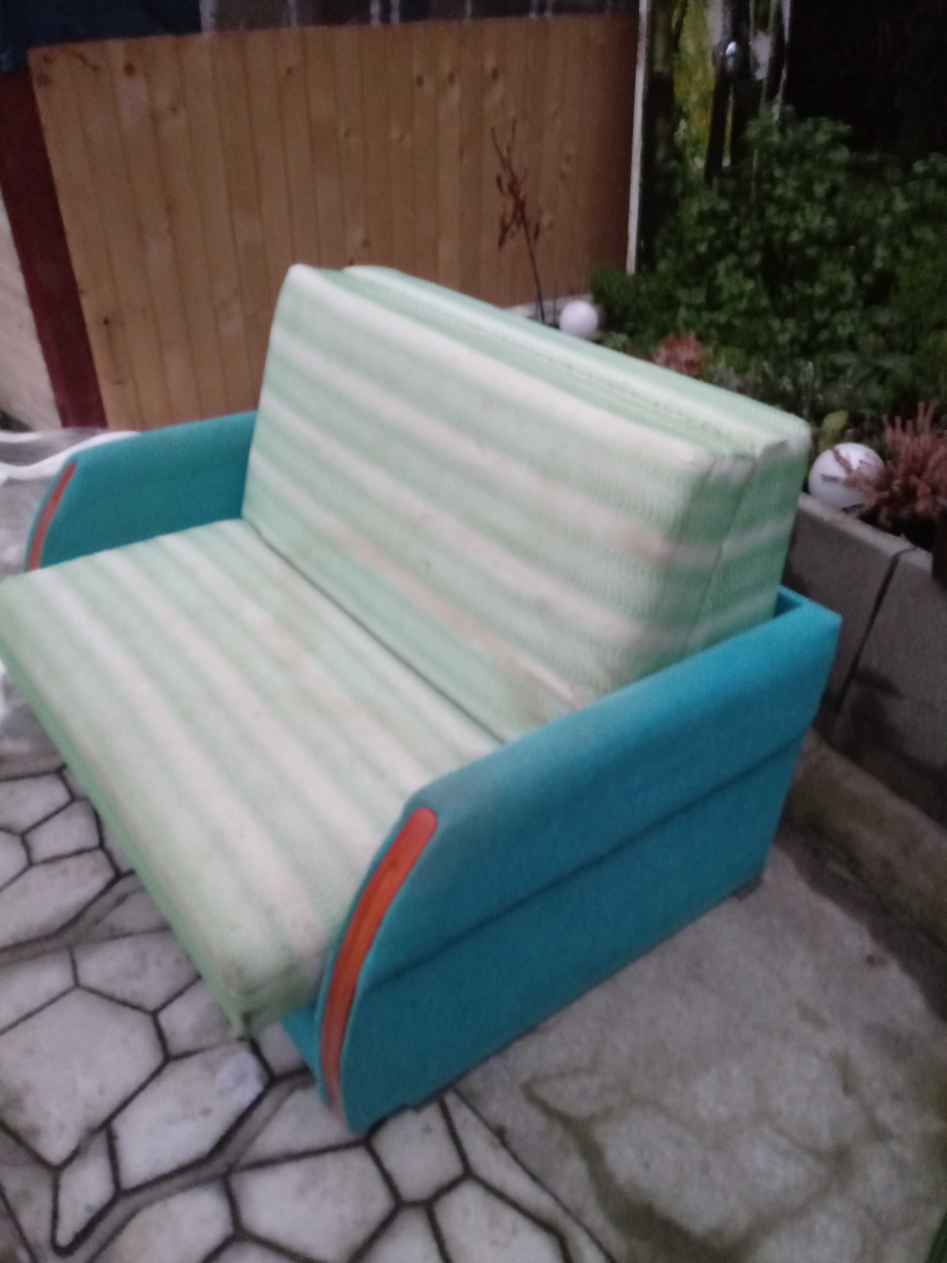 Sofa rozkladana uzywana