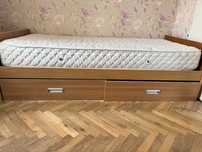 Продам ліжко з ортопедичним матрасем