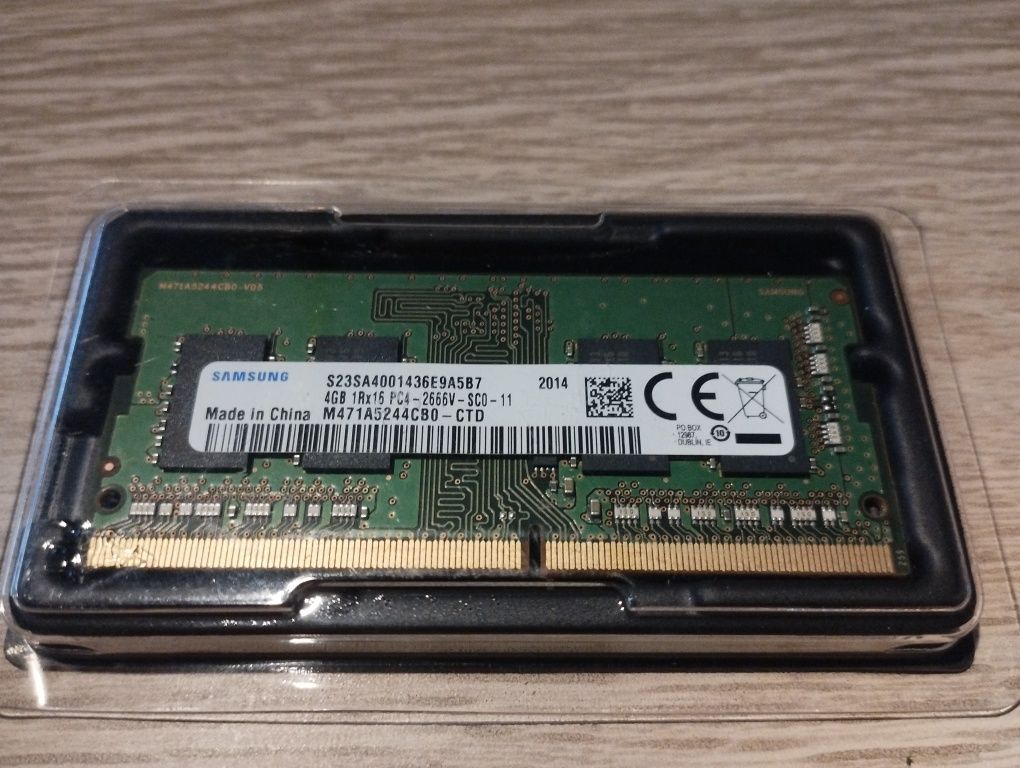 SODIM DDR4 4+8 GB 2666