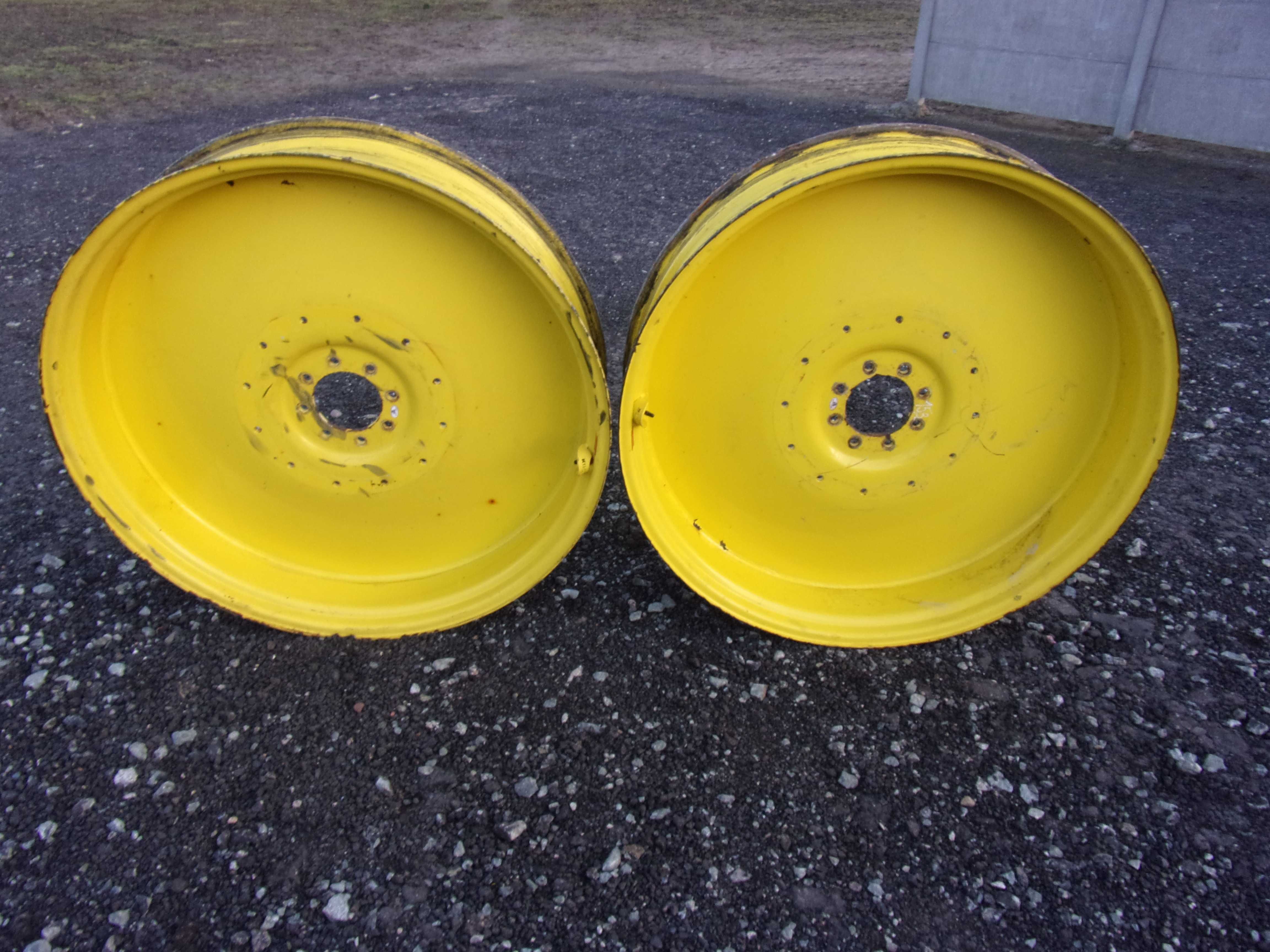 koła felgi wąskie międzyrzędowe W11 x 28 W10 x 44 john deere 1,5 m