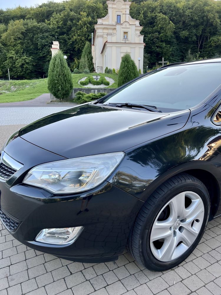 Opel Astra j 1.7 2012р