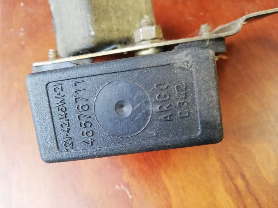 Fiat 126p przerywacz kierunkowskazów 7 pinów + sygnalizator ssania