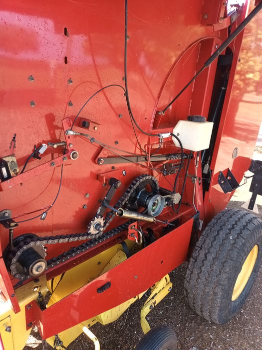 Enfardadeira New Holland