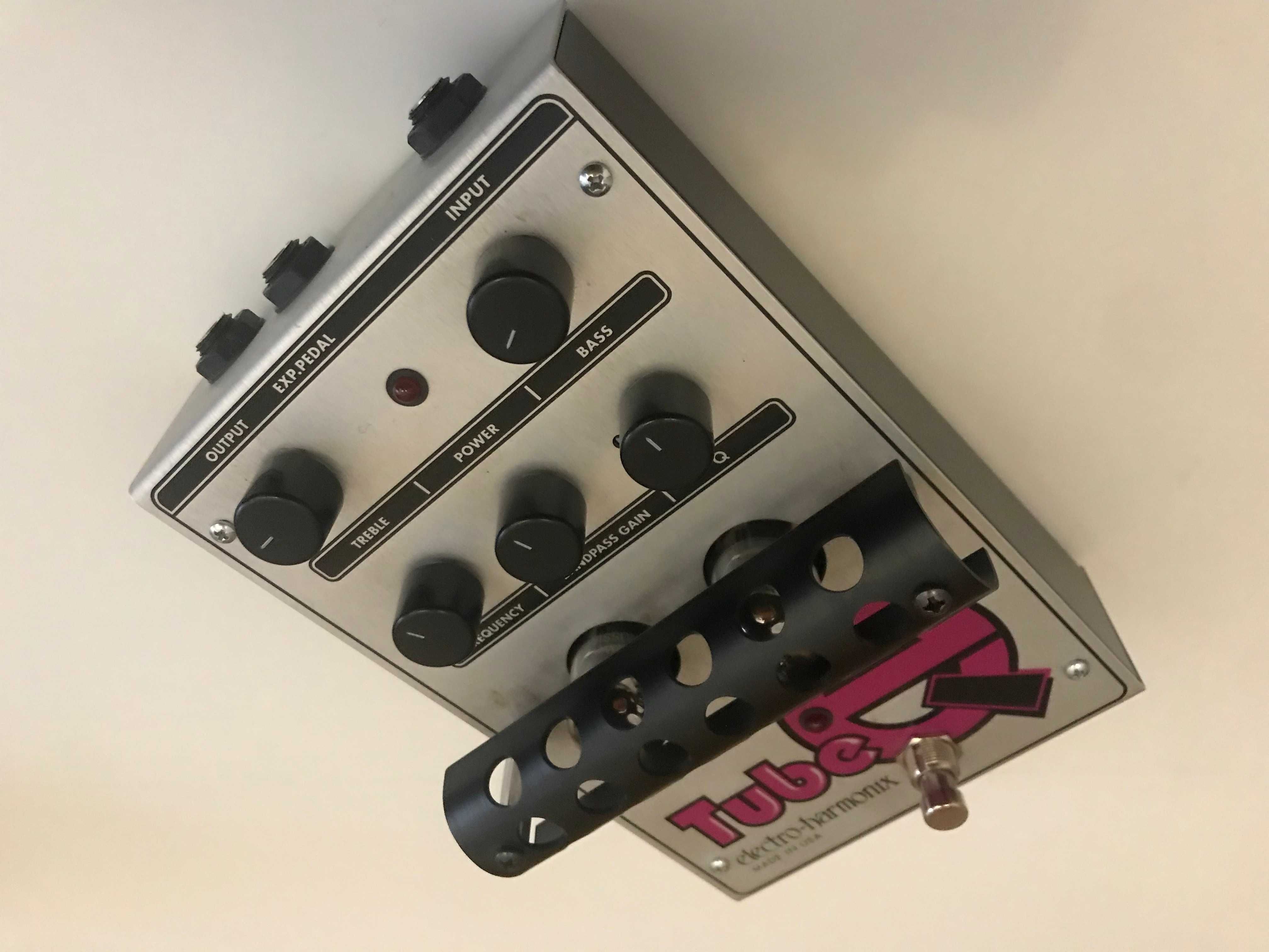 Electro-Harmonix Tube EQ Analog Parametric EQ