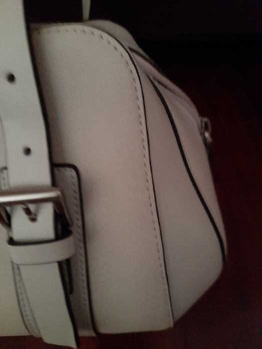 Mala pele Pierre Cardin