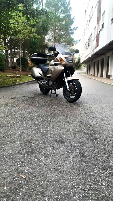 Honda NT650V Deauville