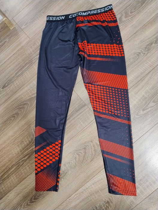 Компресійні штани легінси тайтси. Розмір L.