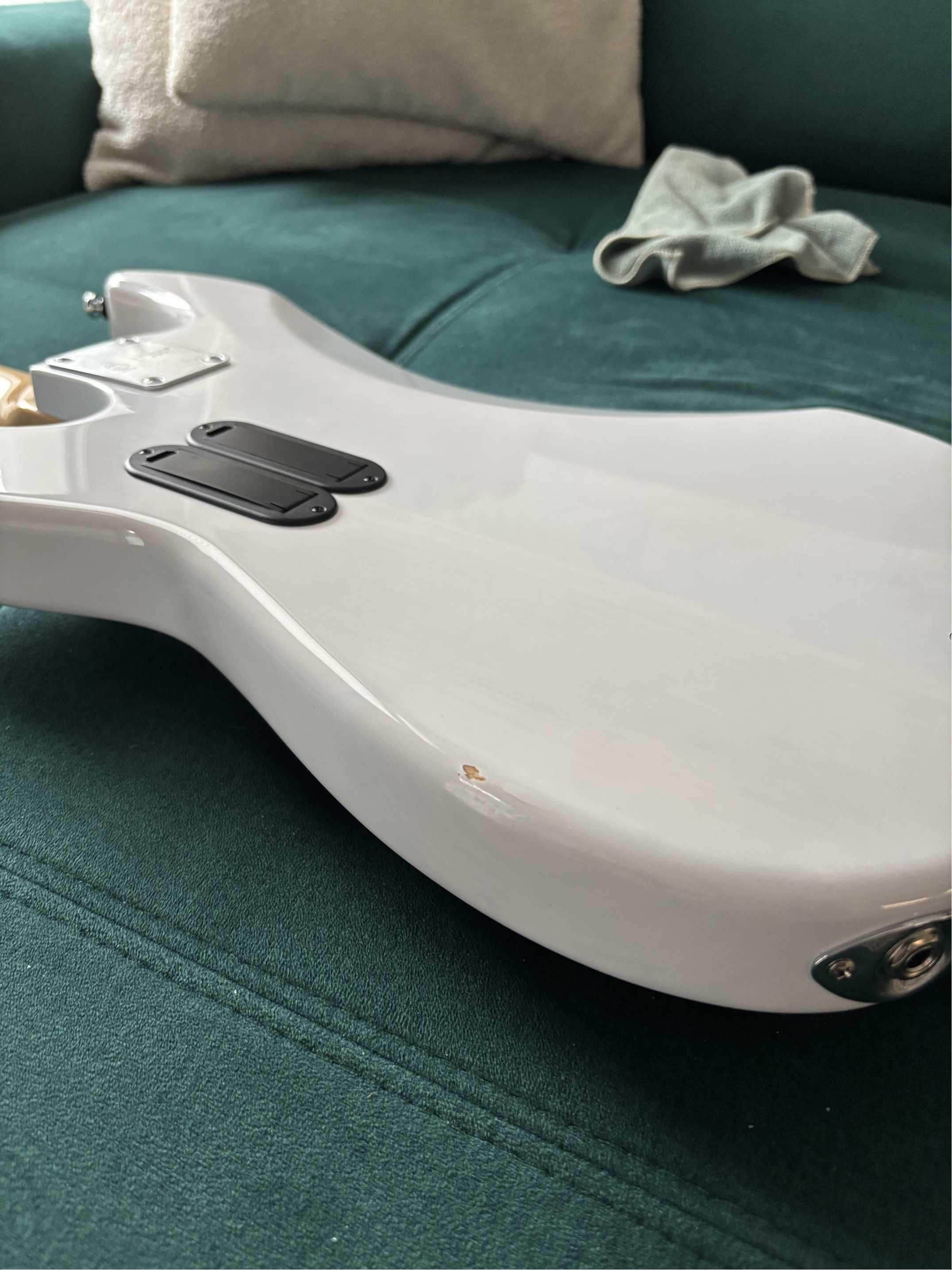 Marcus Miller P7 Swamp Ash-4, Fender Pickup