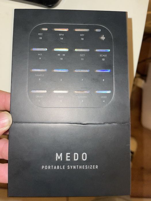 DONNER MEDO sintetizador, sampler e groovebox