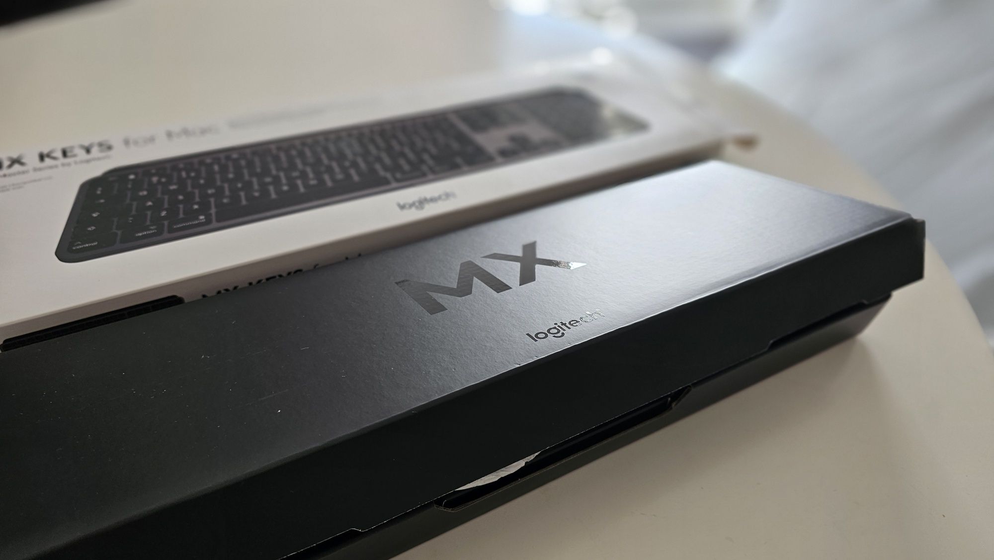 MX Keys Logitech (sem fios!)