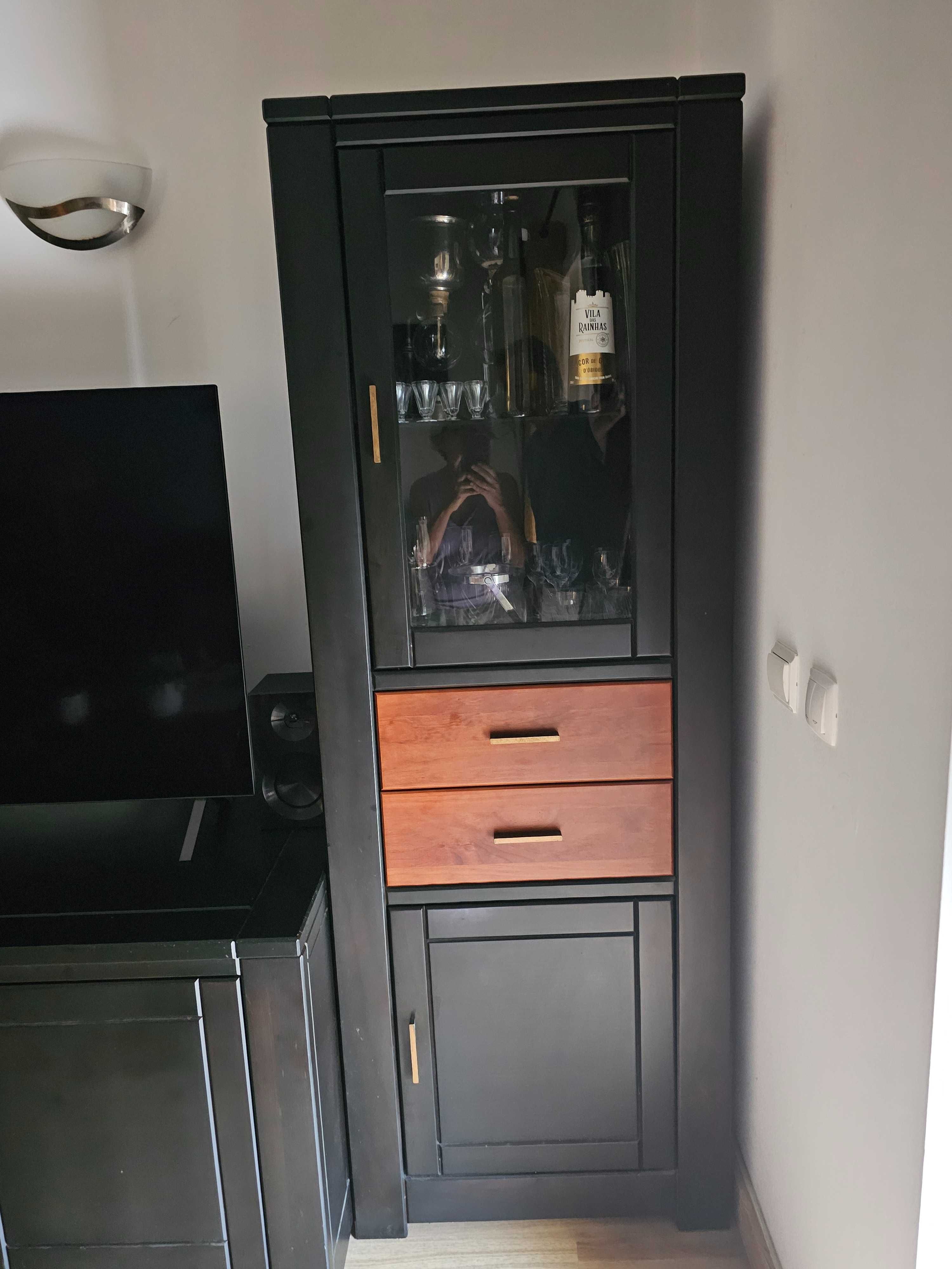 móveis sala, casa jantar e hall  em madeira maciça e muito bom estado