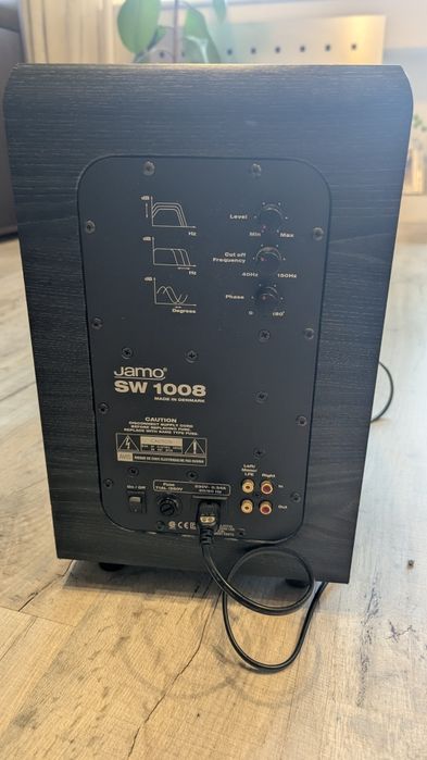 Subwoofer aktywny Jamo 1008