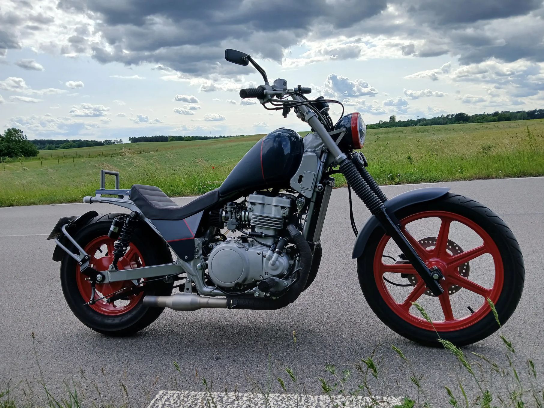 Kawasaki EN Kawasaki EN 500 bobber