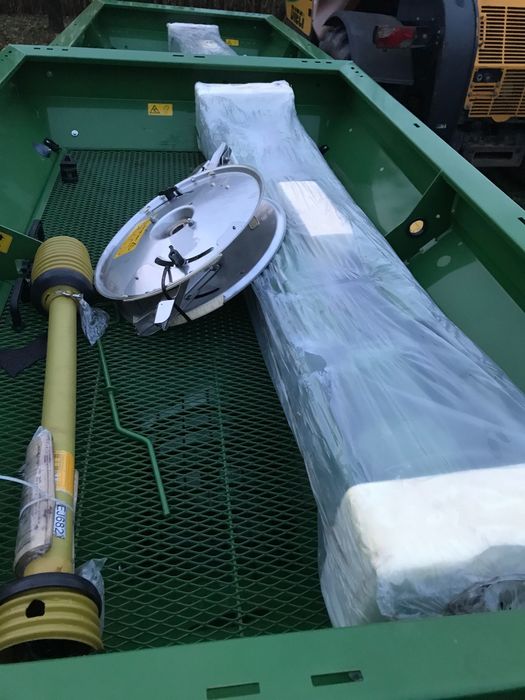 Rozsiewacz nawozów Amazone ZA-M 1202