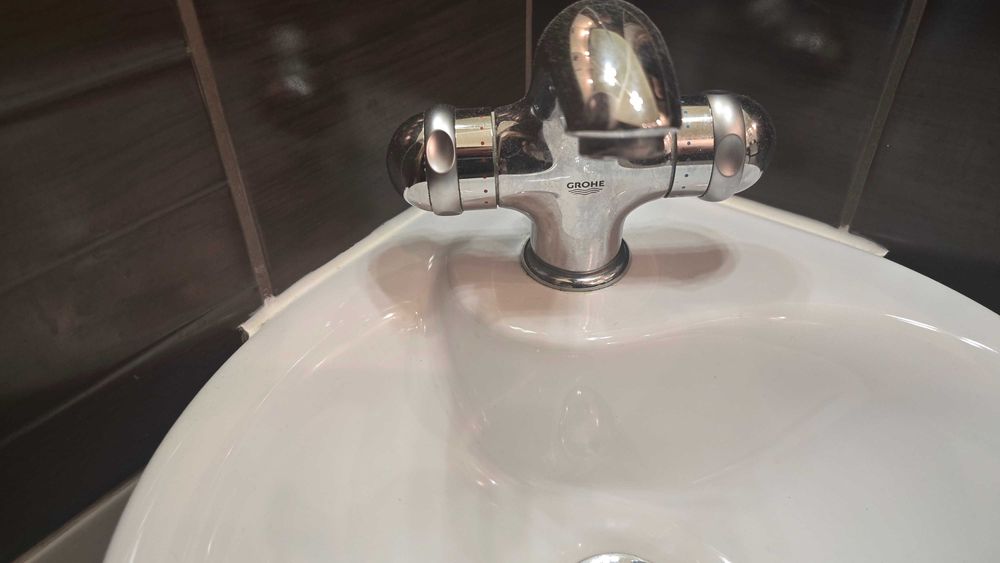 umywalka narożna  GLOBO + bateria GROHE Sentosa Kraków