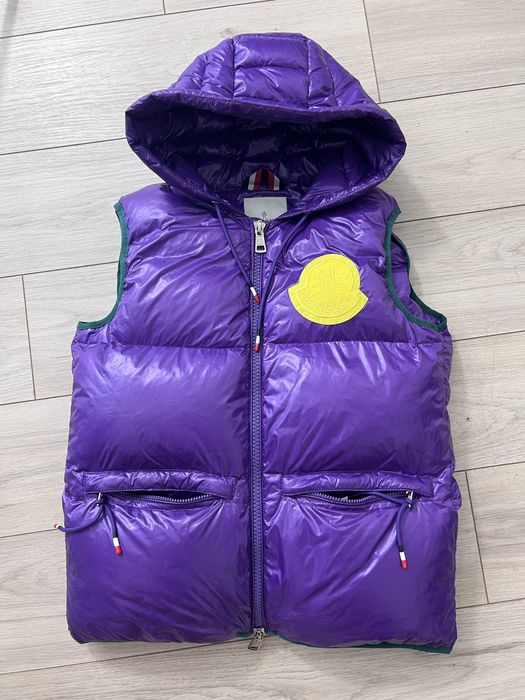 Жилетка пухова Moncler M