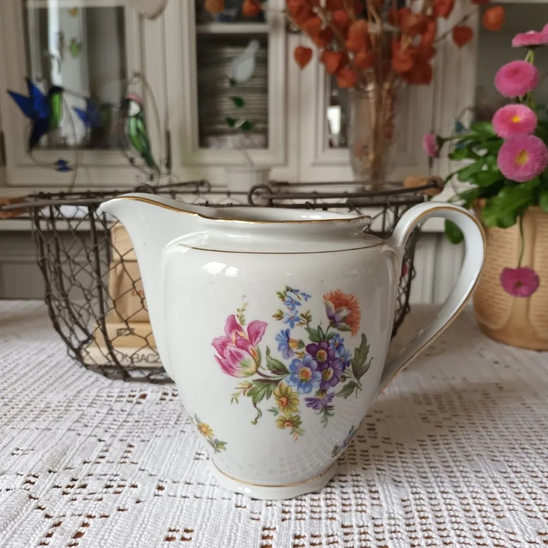 Dzbanek duży mlecznik porcelana kwiaty Kahla 750 ml