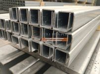 CEOWNIK OCYNKOWANY 25 MM - profil stalowy ocynk 25x25x25x2,0 mm 600CM