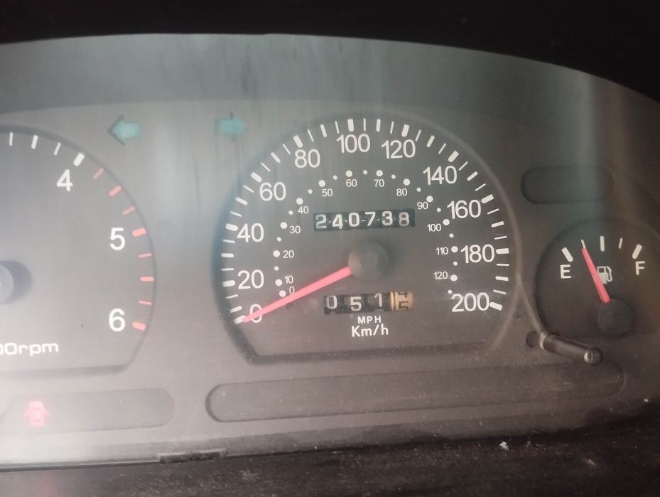 Carrinha Kia Carnival 7 lugares