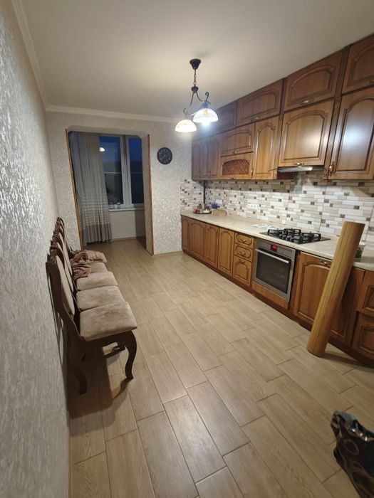 Оренда 3-кімнатної квартири в новобудові +  і підвал