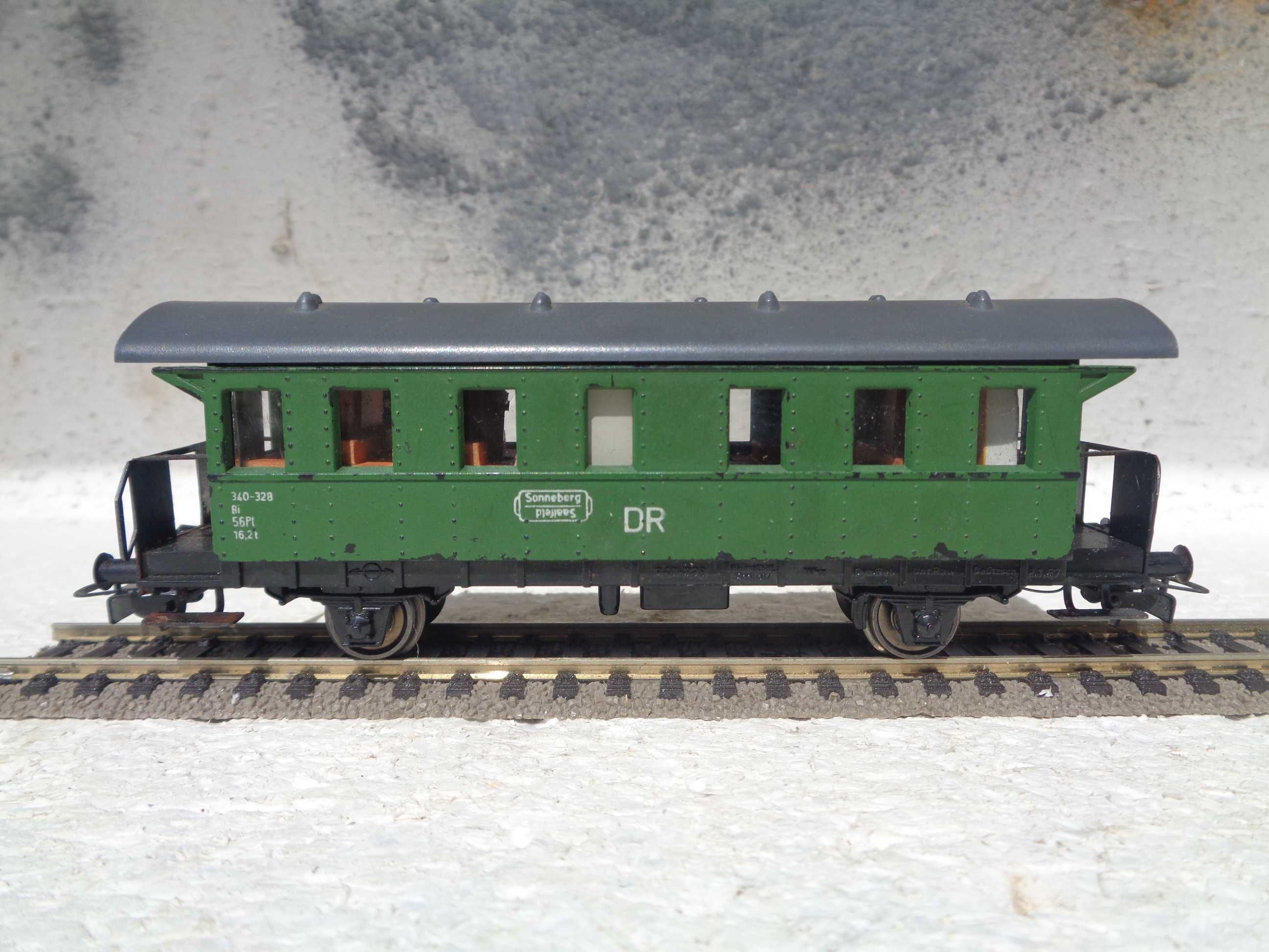 1:87 PIKO Carruagem passageiros da DR