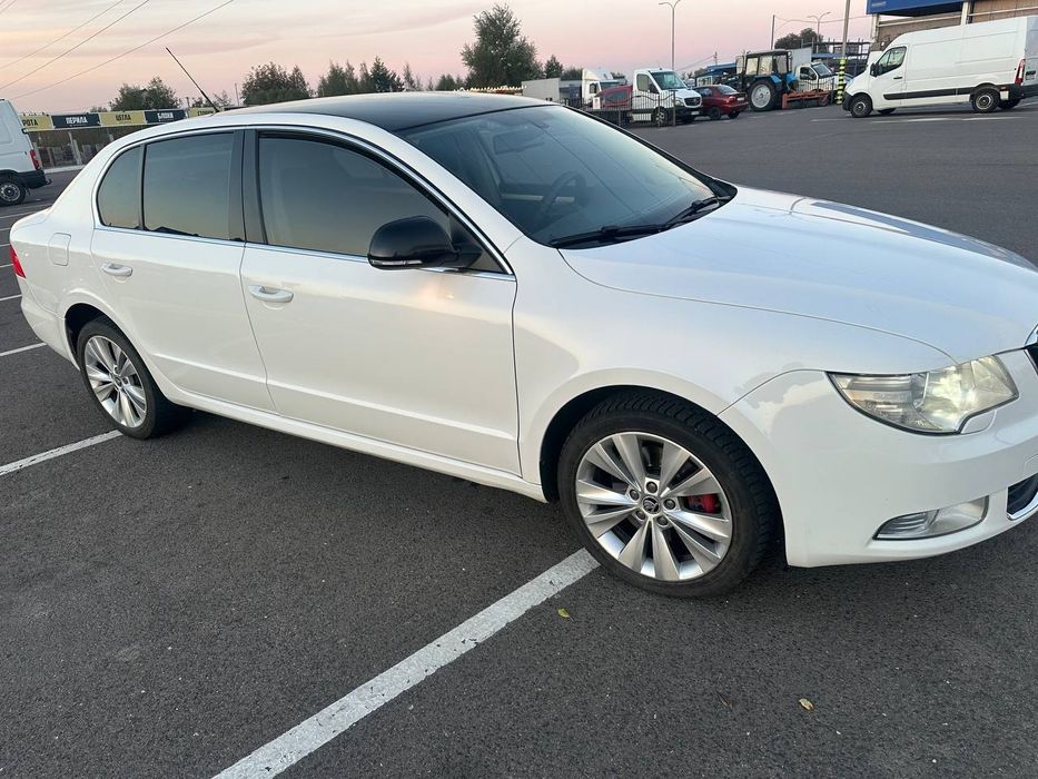 Skoda Superb 2.0 automat ТЕРМІНОВО!!!