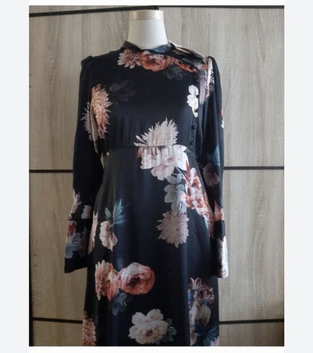 Платье бренд Zara