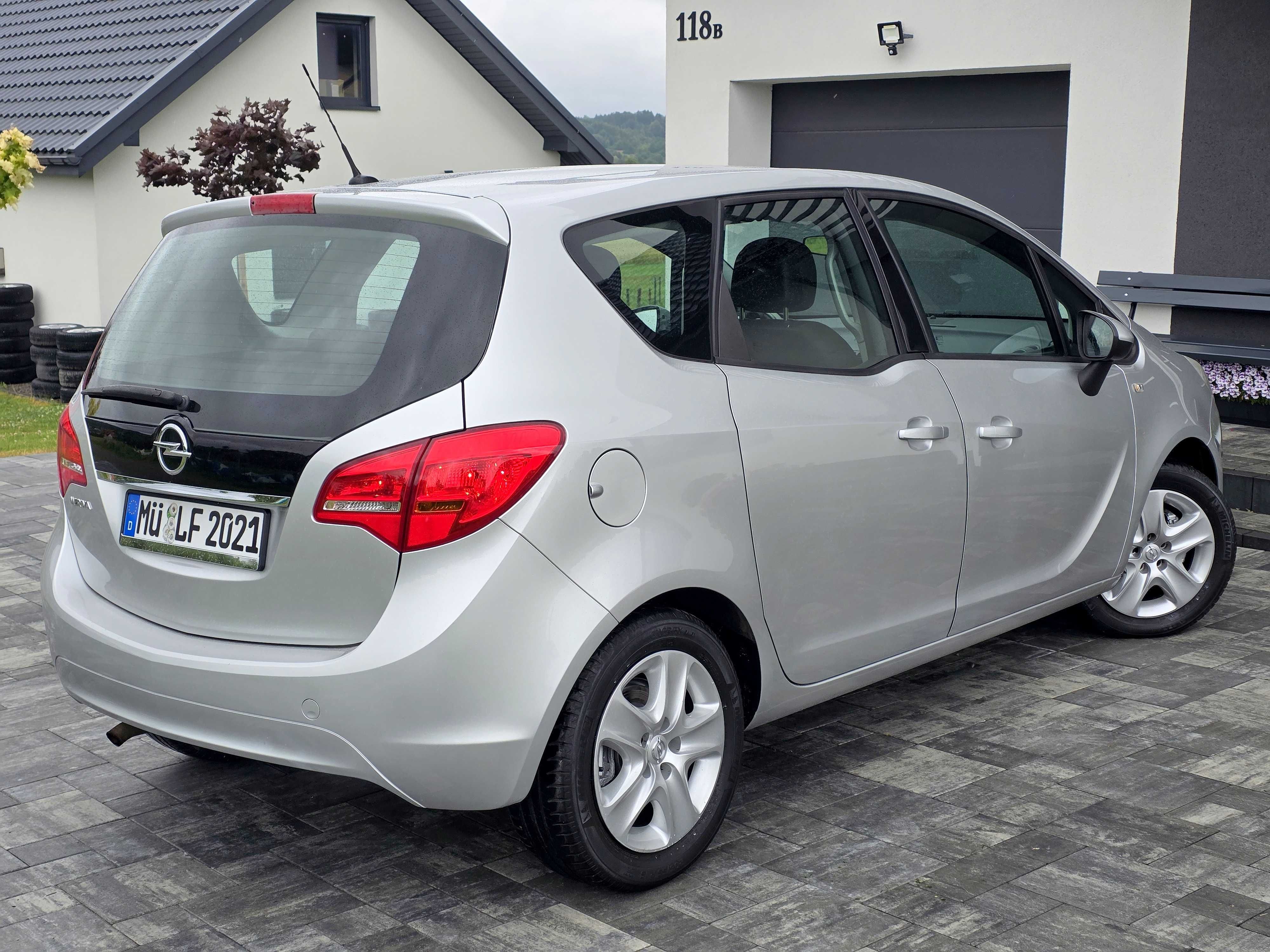 Opel Meriva B 2010r 1.4 Benz 100KM Klima z Niemiec 2xkpl kół Polecam !
