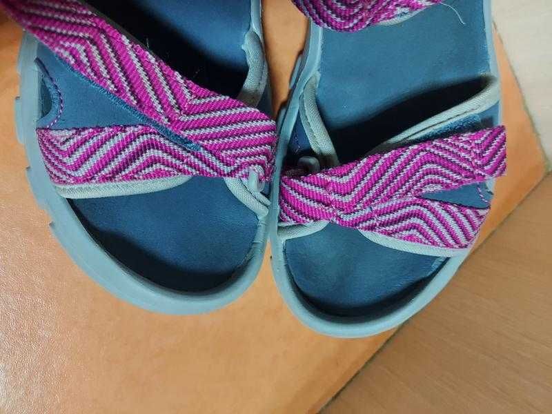 Дитячі сандалі босоніжки для туризму 100 сині/рожеві quechua