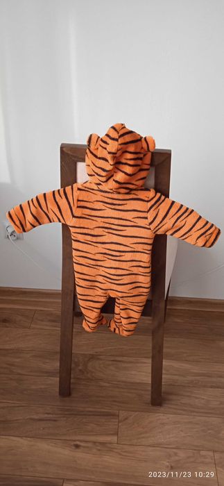 Strój tygrysa, pajac dla niemowlaka