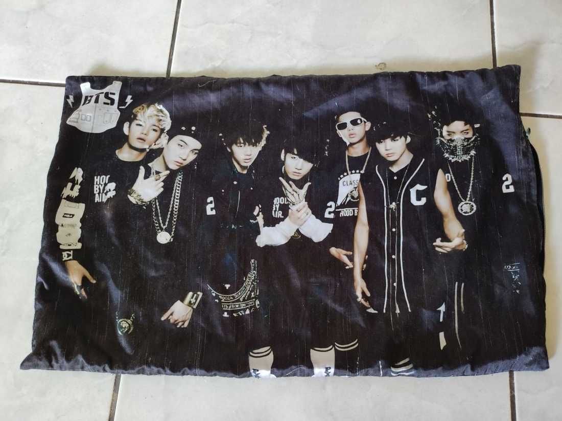 BTS Bangtan Boys jasiek poduszka poszewka poszwa pościel