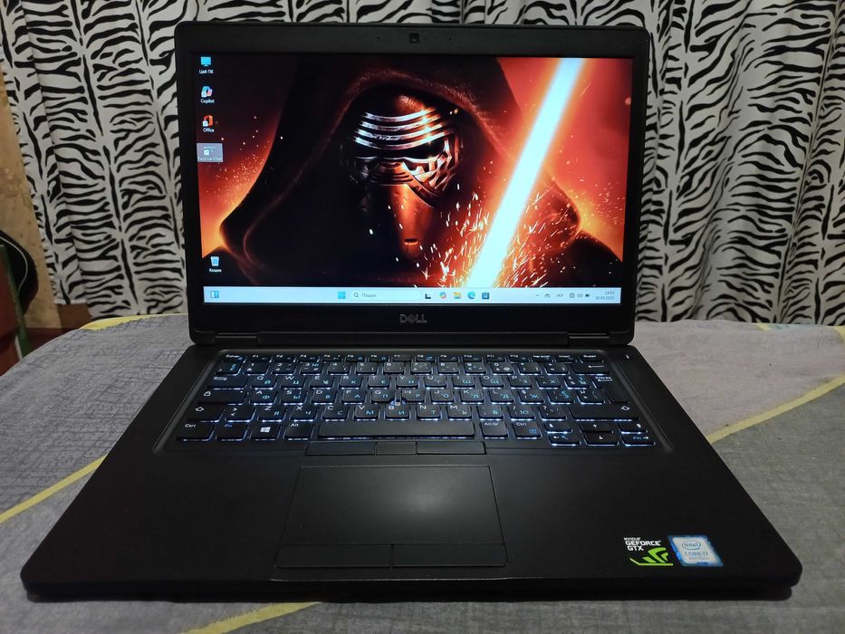 Игровой Видео GTX 1050 Ti (4 ГБ)  Core i7 8850H/  16 DDR4/ DELL P72