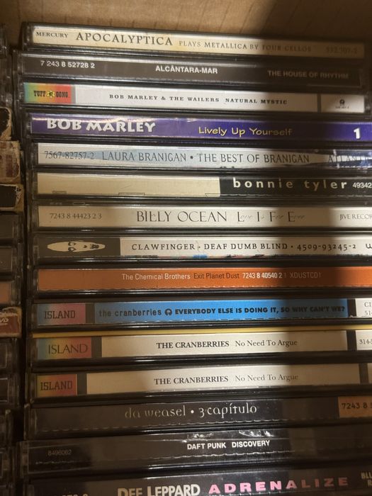 Cds de musica, Metalica, Nirvana, Guns n’ Roses