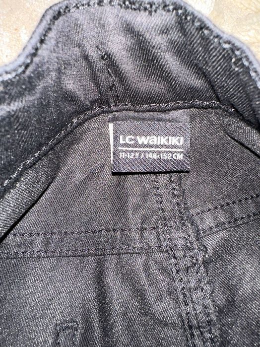 Штани на хлопчика на 146 сантиметрів