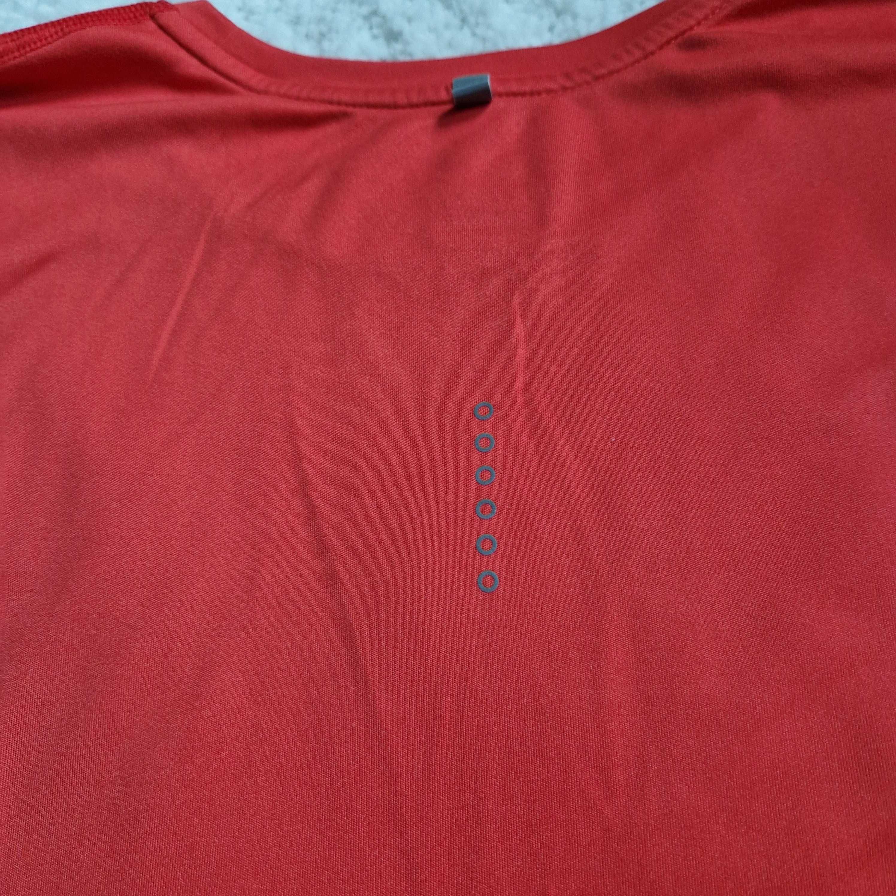 Damska koszulka sportowa termoaktywna  NIKE DRI-FIT r. M