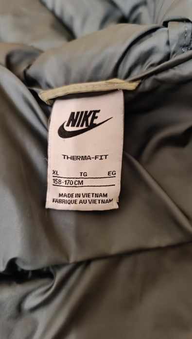Теплий жилет Nike (original)