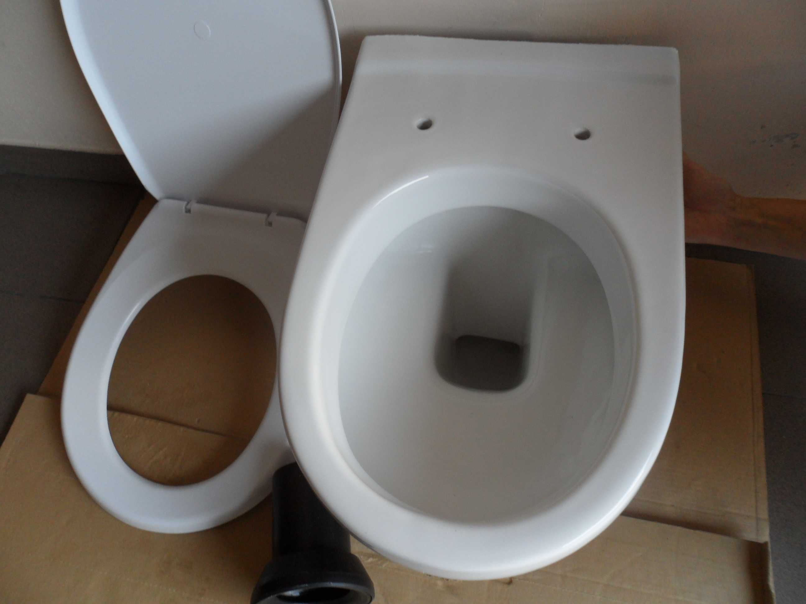 muszla misa WC wisząca  ROCA do stelażu + deska + rura