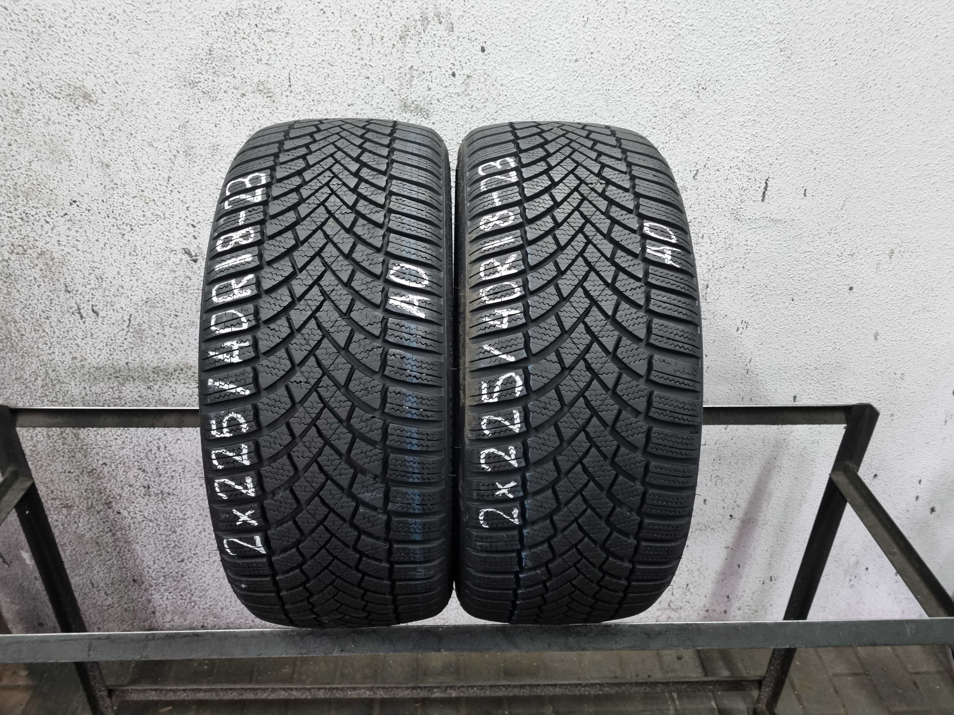 225/40/18 92V Bridgestone Blizzak LM005 A0