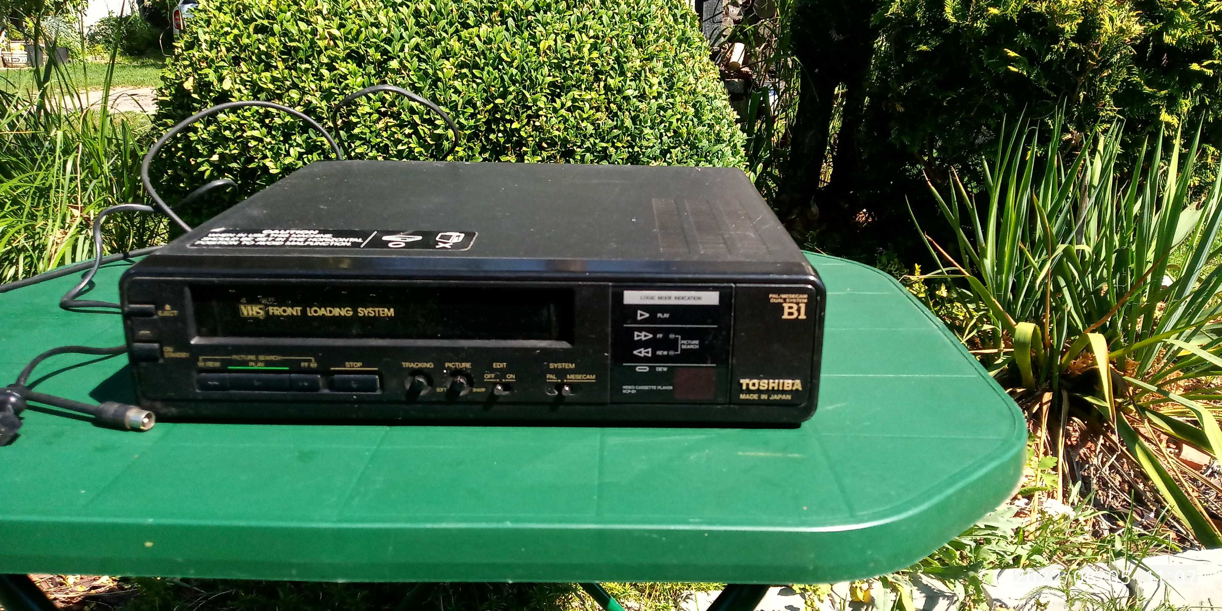 Odtwarzacz VHS Video na duże kasety TOSHIBA B1