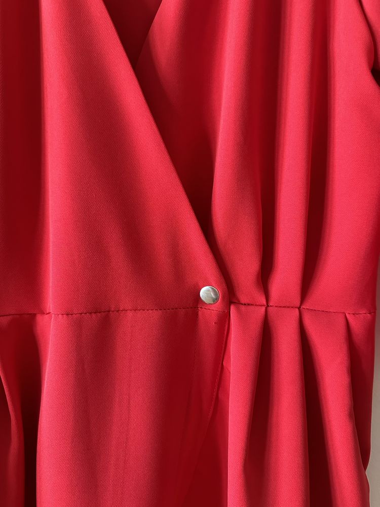 Czerwona sukienka midi Lanti